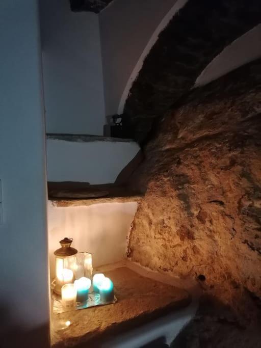 Ferienwohnung Naxos Mountain Retreat - Tiny House Build On Rock Koronos Exterior foto